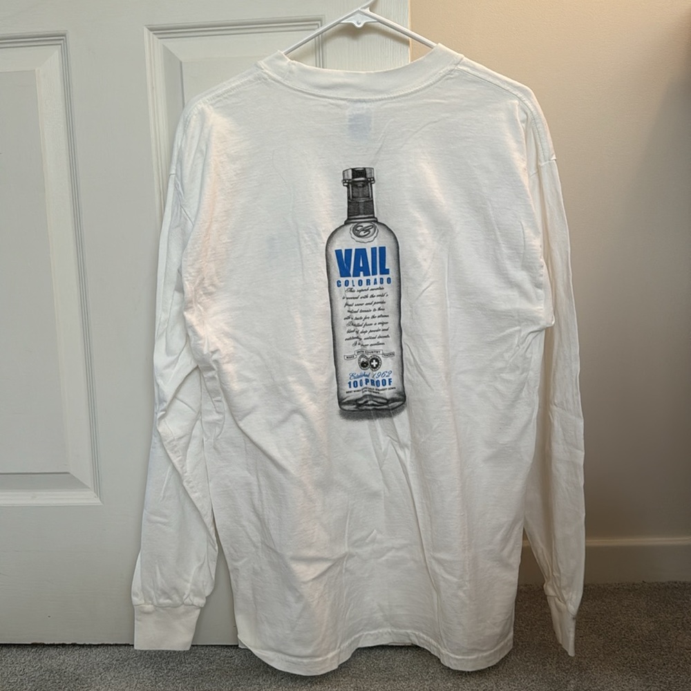 Vail Resorts Absolut Vodka 100 Proof T Shirt size Large.